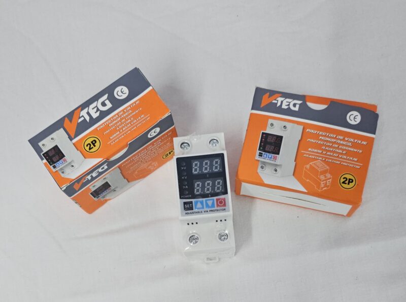 Protector de Voltaje y Corriente Digital Regulable V-TEG (110V)
